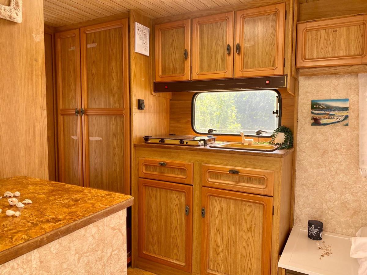 Beachfront Caravans 체르노모레츠 외부 사진