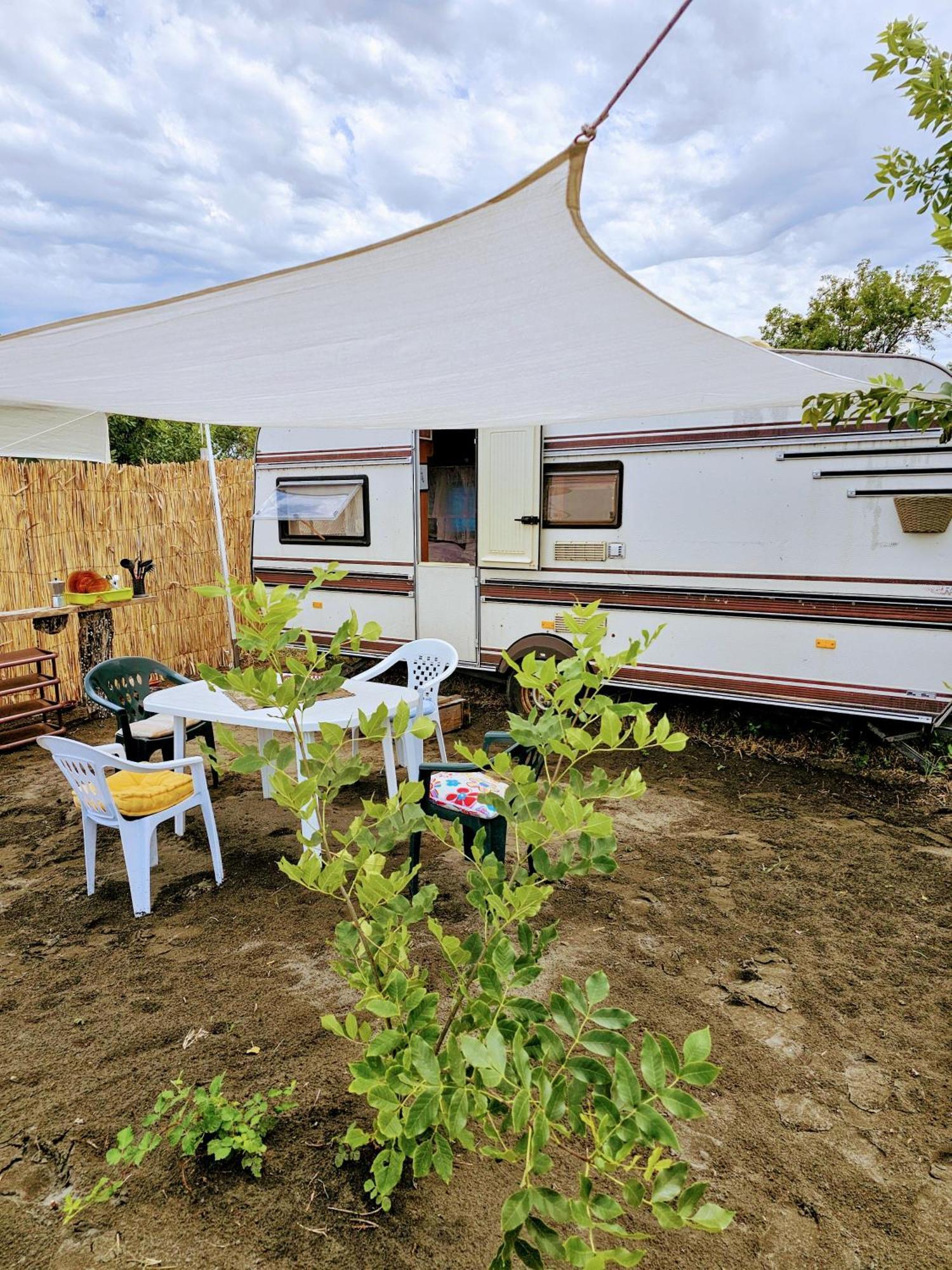 Beachfront Caravans 체르노모레츠 외부 사진
