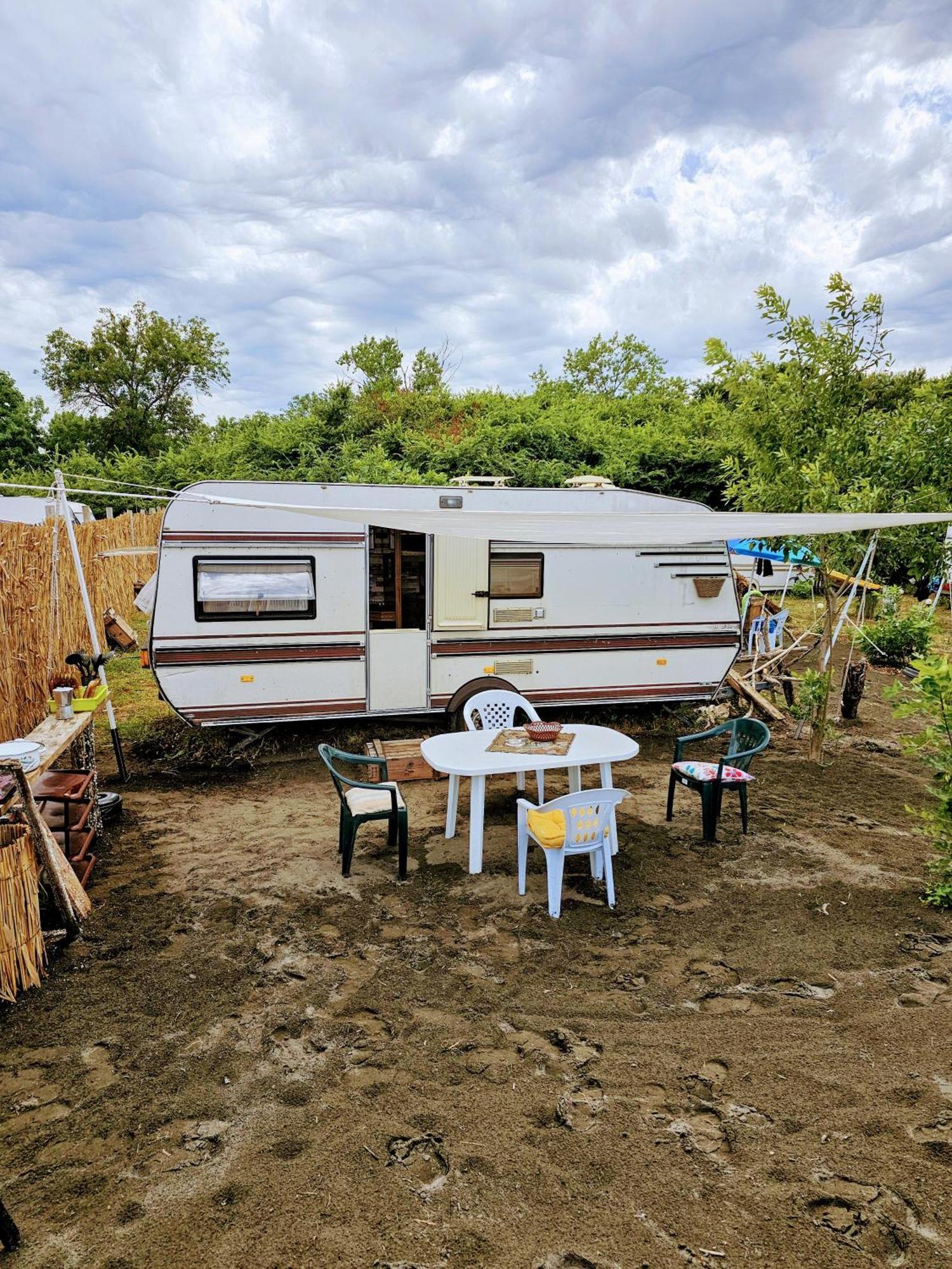 Beachfront Caravans 체르노모레츠 외부 사진