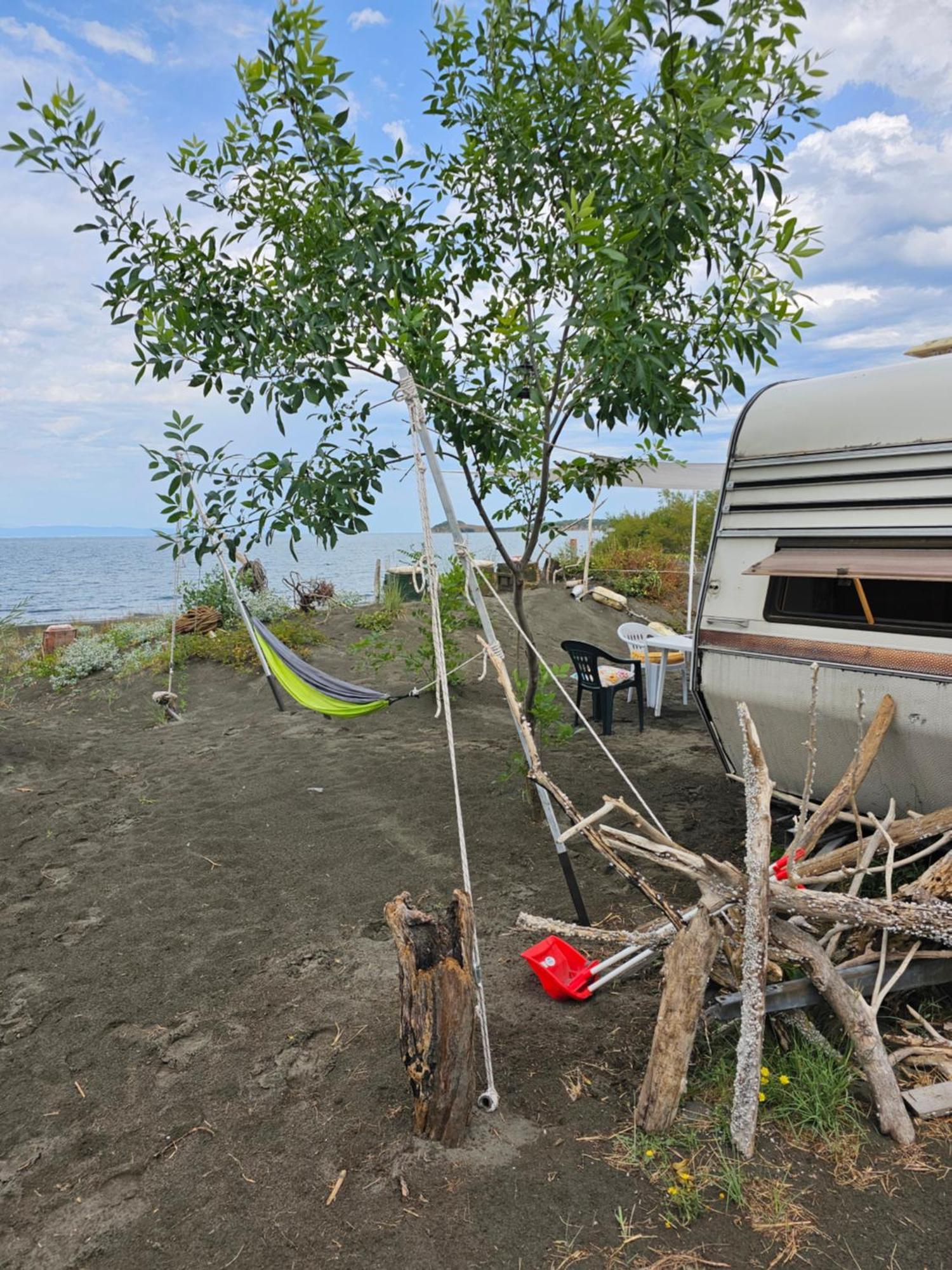 Beachfront Caravans 체르노모레츠 외부 사진