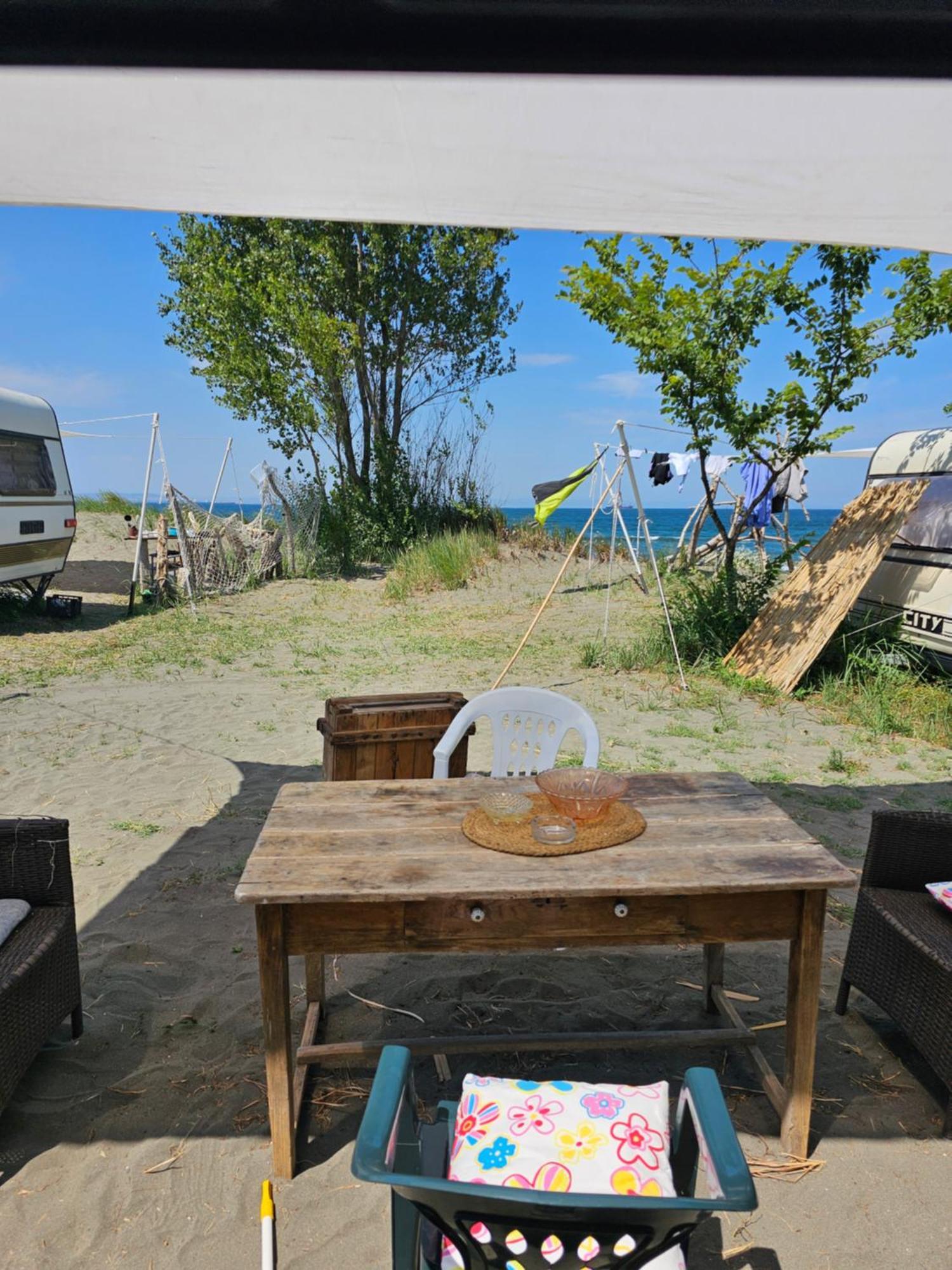 Beachfront Caravans 체르노모레츠 외부 사진